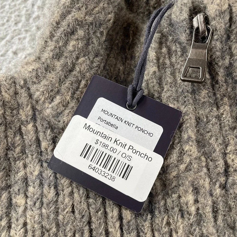 The Normal Brand Mountain Knit Poncho Womens OS‎ Wool Blend Knit Soft Comfy NEW